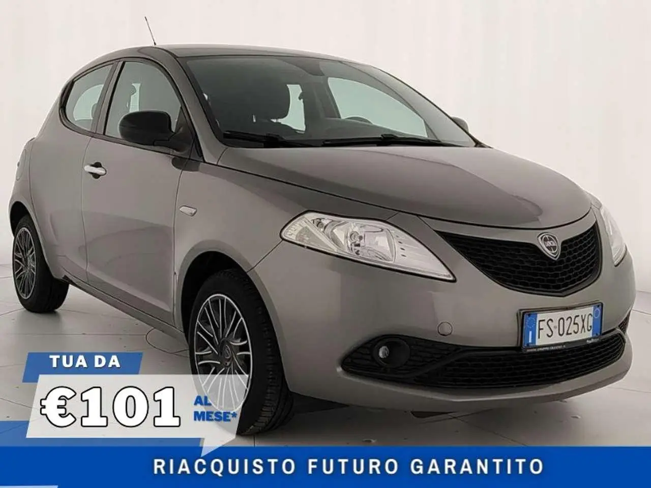 Photo 1 : Lancia Ypsilon 2018 Essence