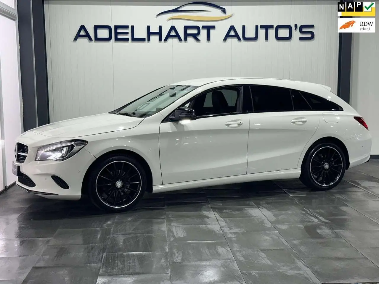 Photo 1 : Mercedes-benz Classe Cla 2016 Petrol