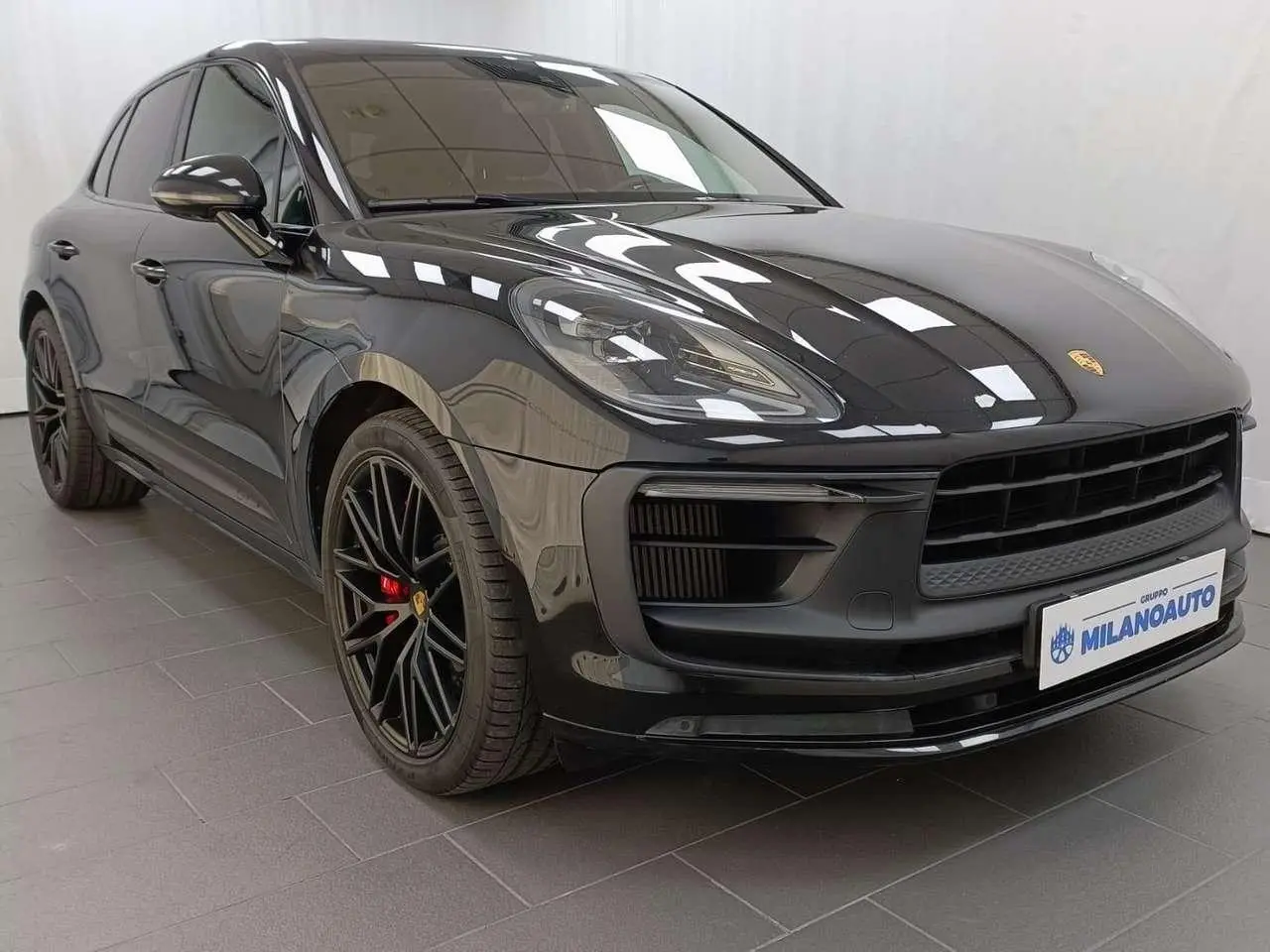 Photo 1 : Porsche Macan 2022 Petrol