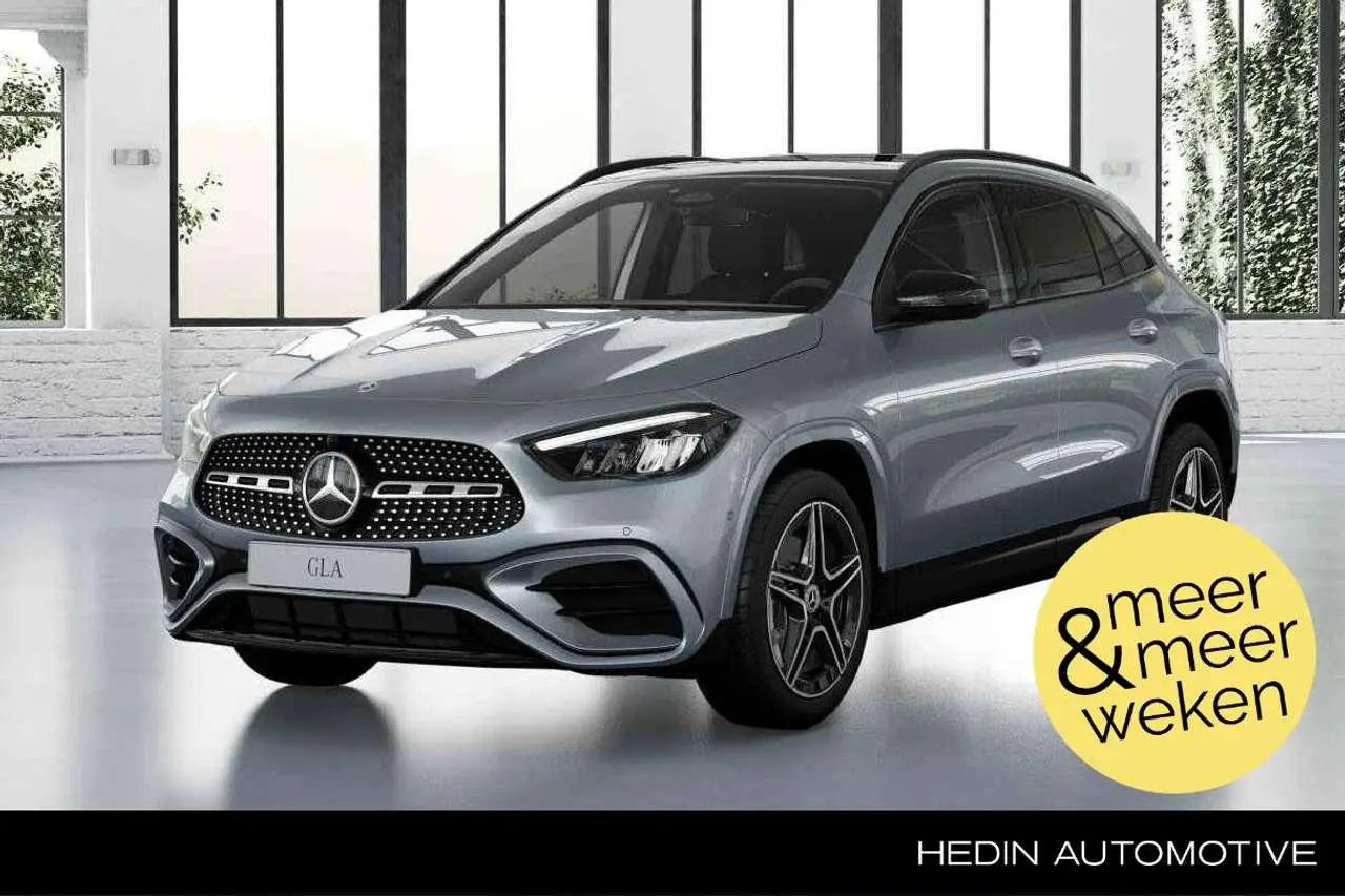 Photo 1 : Mercedes-benz Classe Gla 2024 Essence