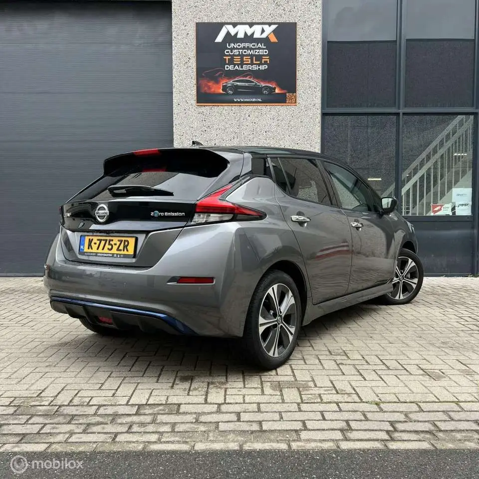 Photo 1 : Nissan Leaf 2021 Electric