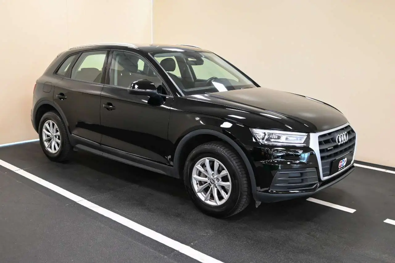 Photo 1 : Audi Q5 2018 Diesel