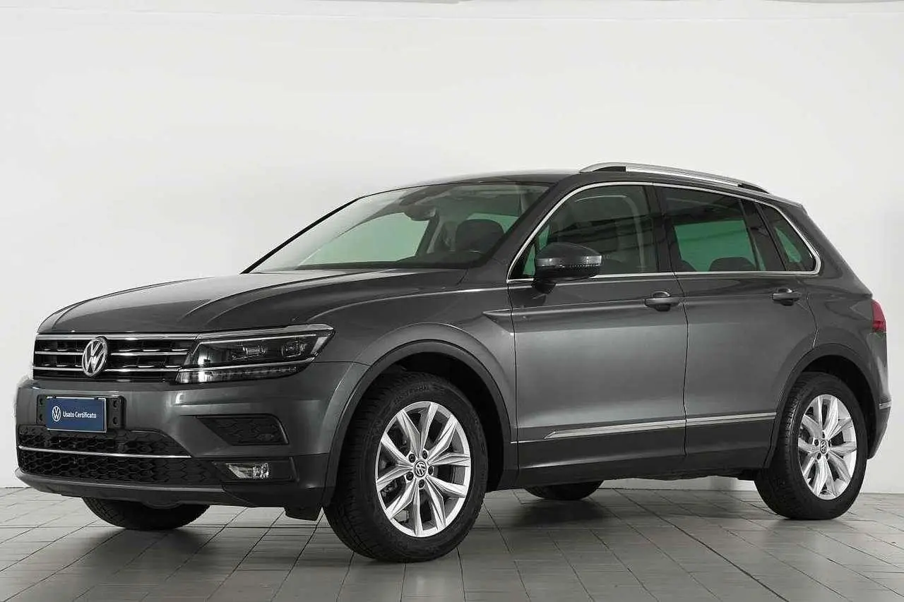 Photo 1 : Volkswagen Tiguan 2019 Petrol