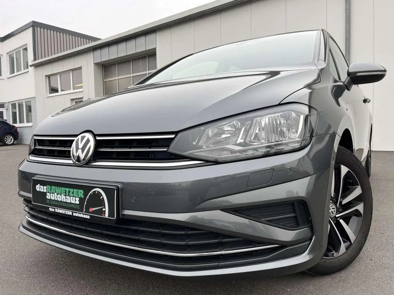 Photo 1 : Volkswagen Golf 2020 Essence