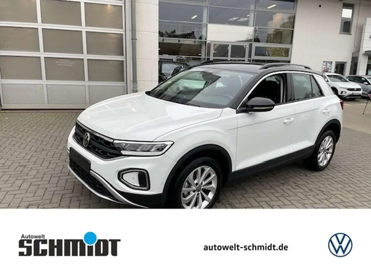 Photo 1 : Volkswagen T-roc 2023 Petrol