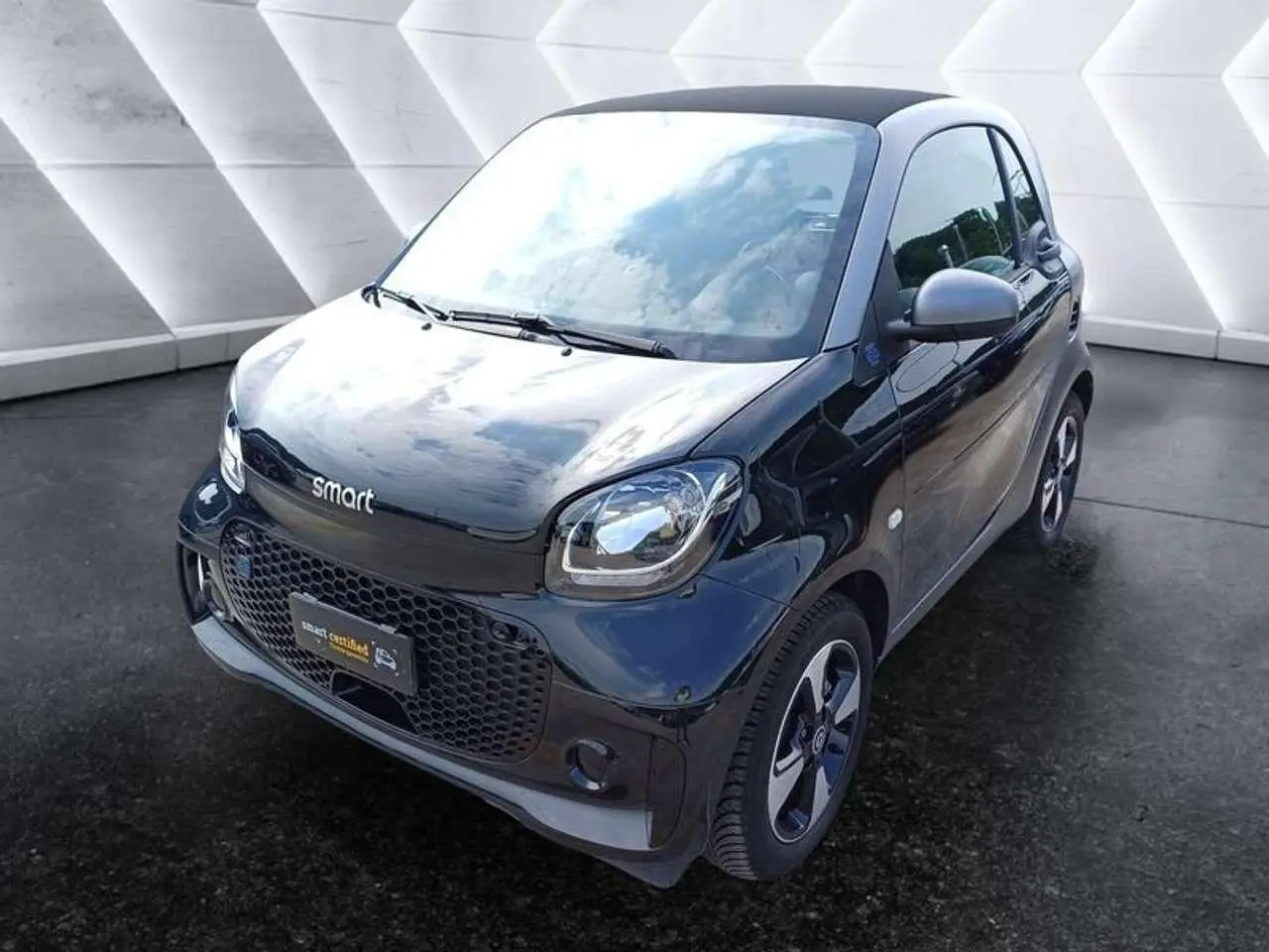 Photo 1 : Smart Fortwo 2021 Électrique