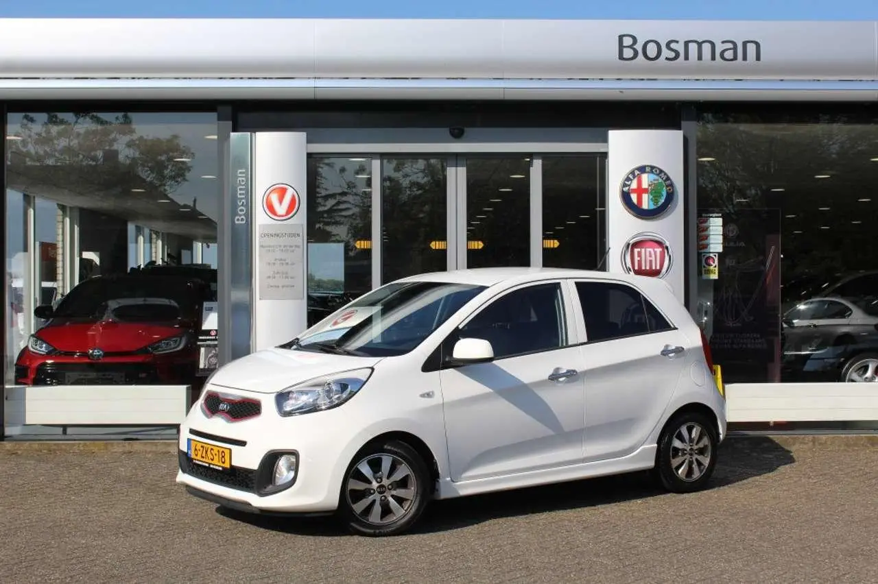 Photo 1 : Kia Picanto 2015 Petrol