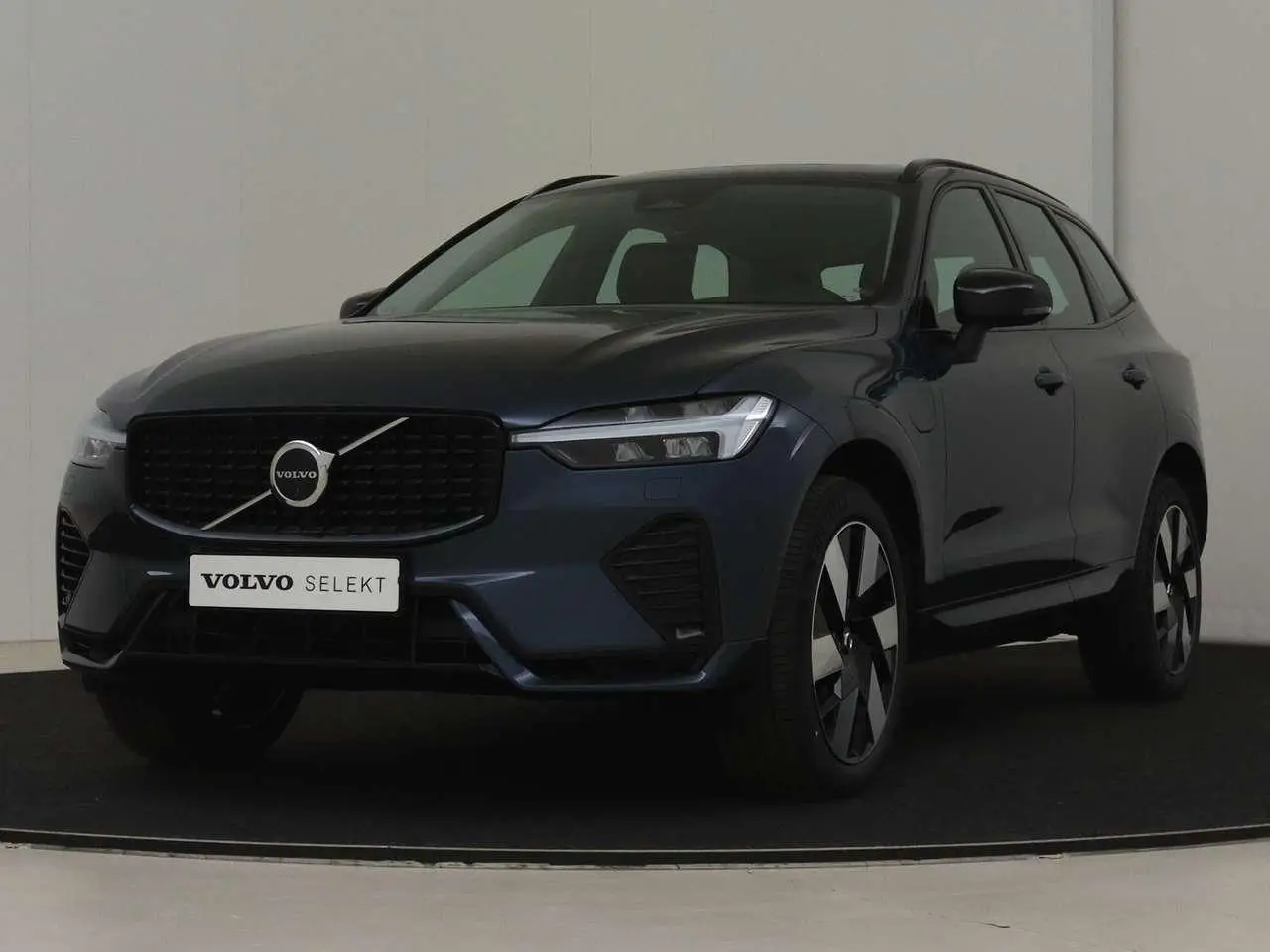 Photo 1 : Volvo Xc60 2024 Hybrid