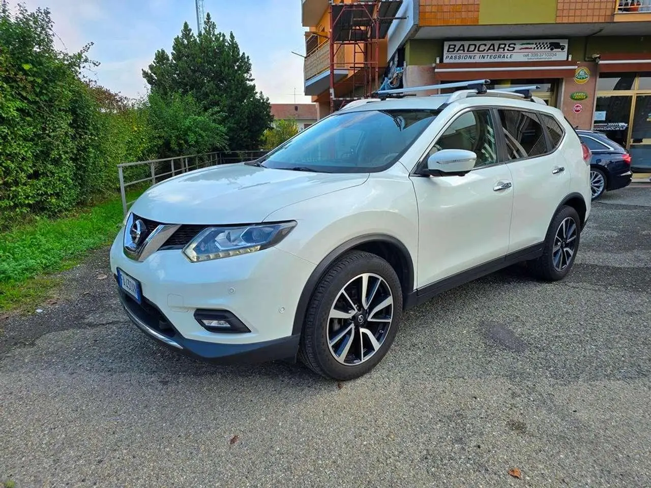 Photo 1 : Nissan X-trail 2015 Petrol