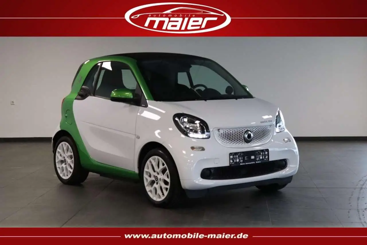 Photo 1 : Smart Fortwo 2017 Électrique