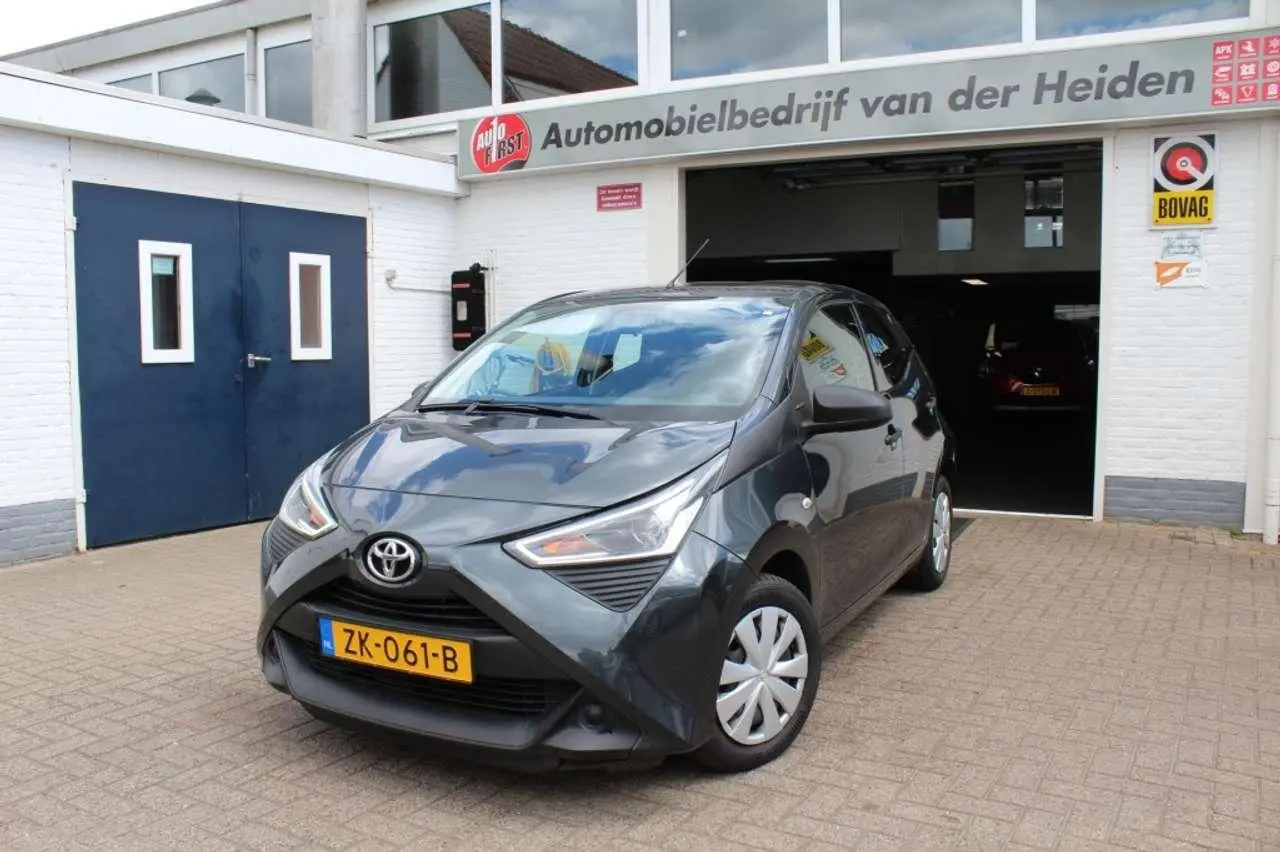 Photo 1 : Toyota Aygo 2019 Petrol