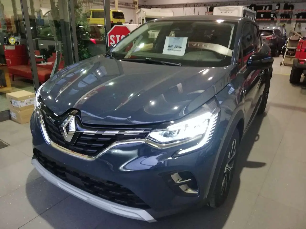 Photo 1 : Renault Captur 2023 Essence