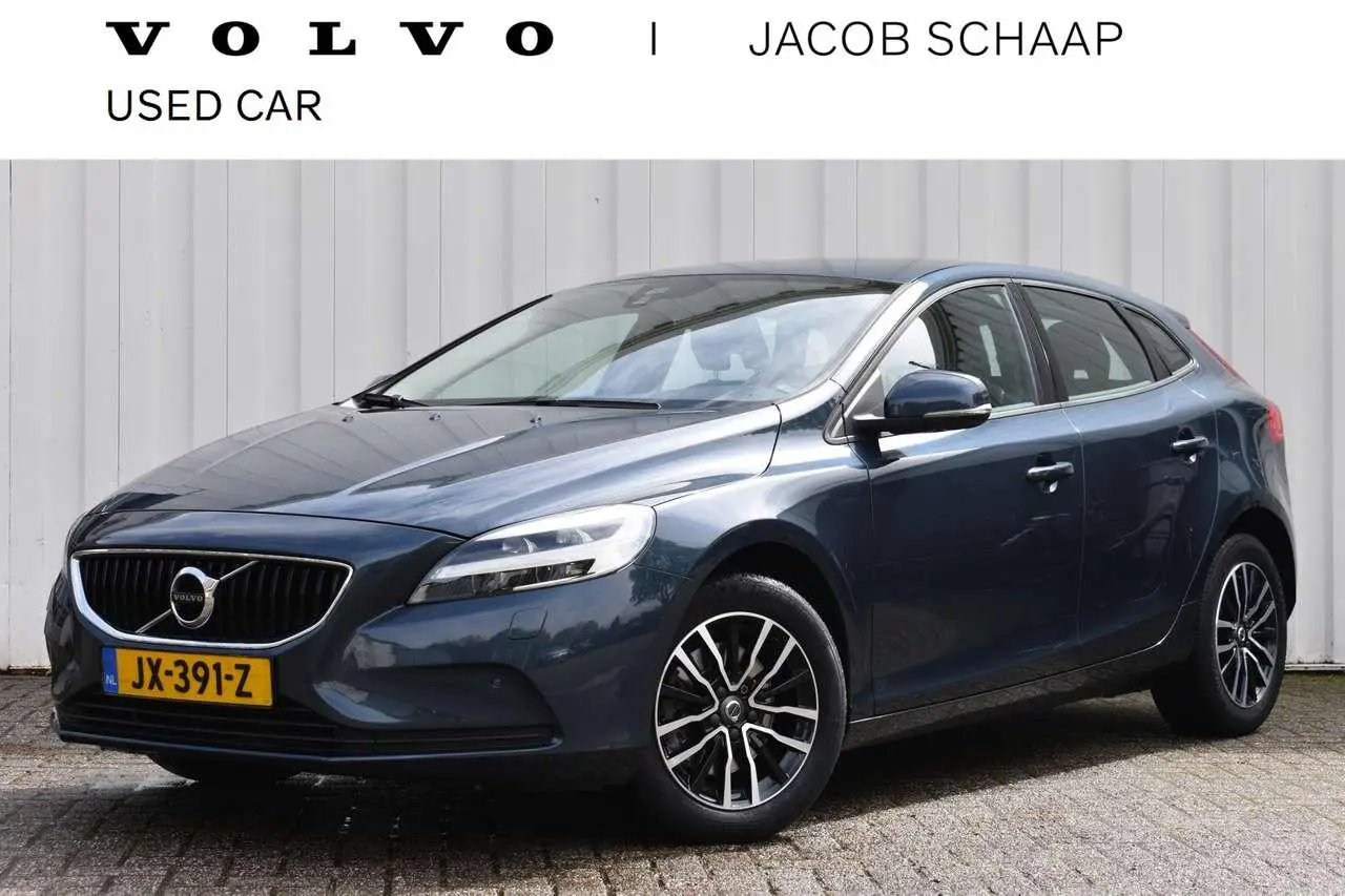 Photo 1 : Volvo V40 2016 Essence