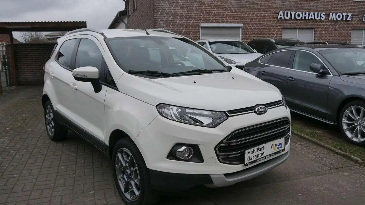 Photo 1 : Ford Ecosport 2015 Petrol