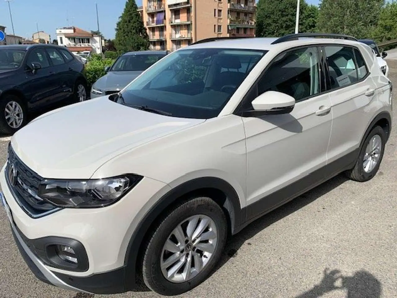 Photo 1 : Volkswagen T-cross 2022 Essence