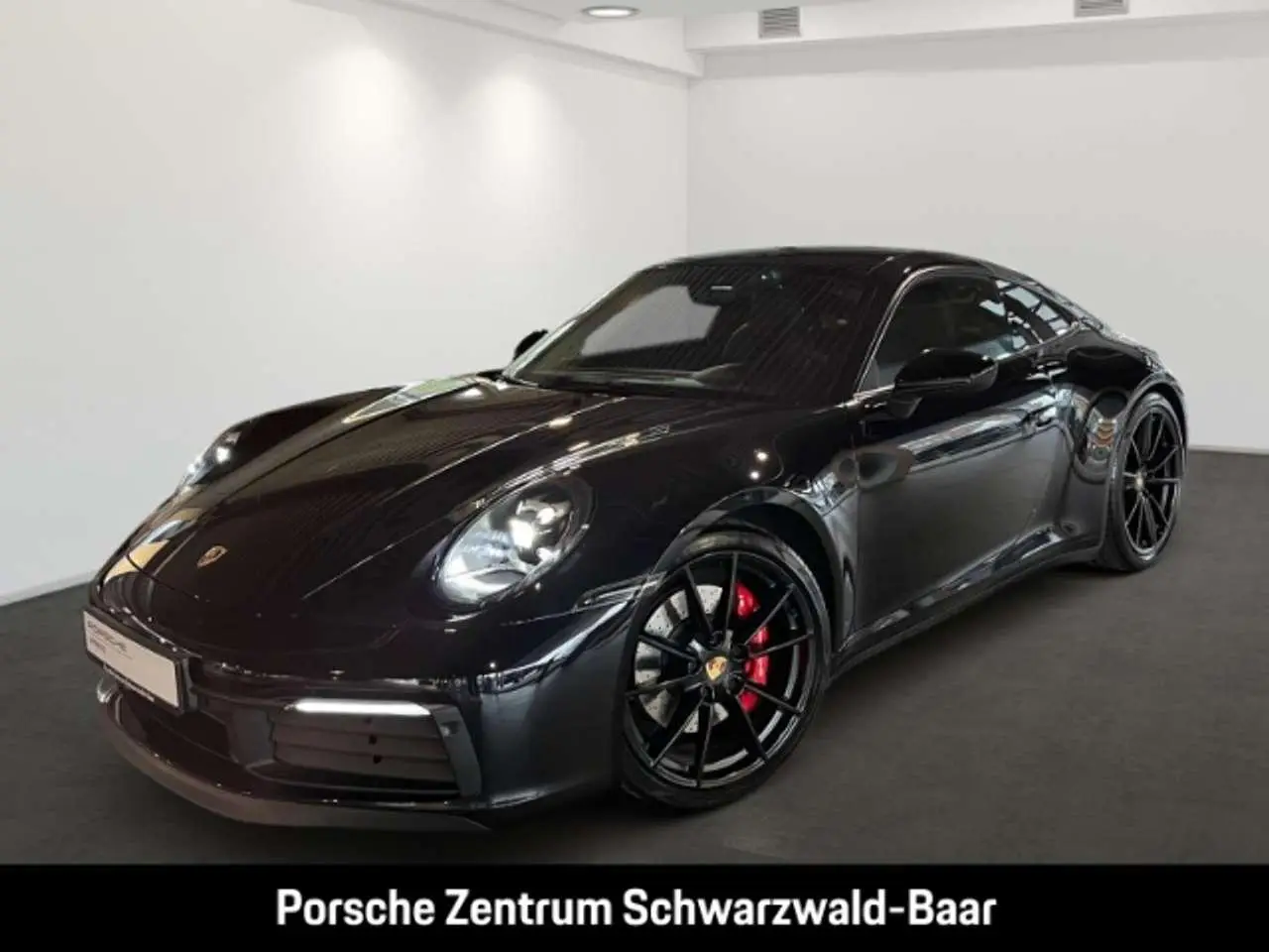 Photo 1 : Porsche 992 2019 Petrol