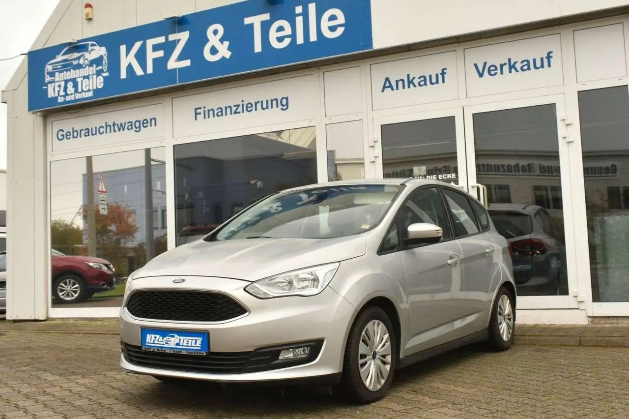 Photo 1 : Ford C-max 2019 Essence