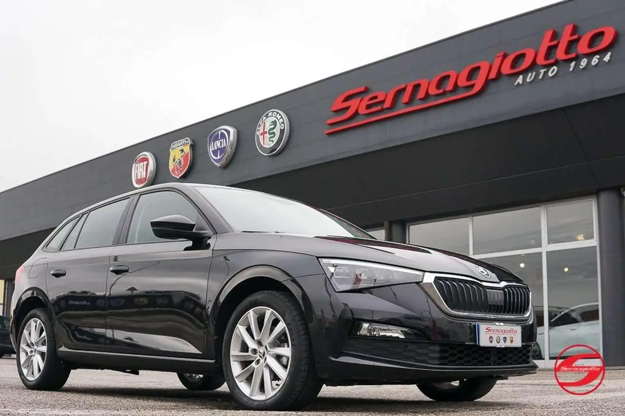 Photo 1 : Skoda Scala 2020 Diesel