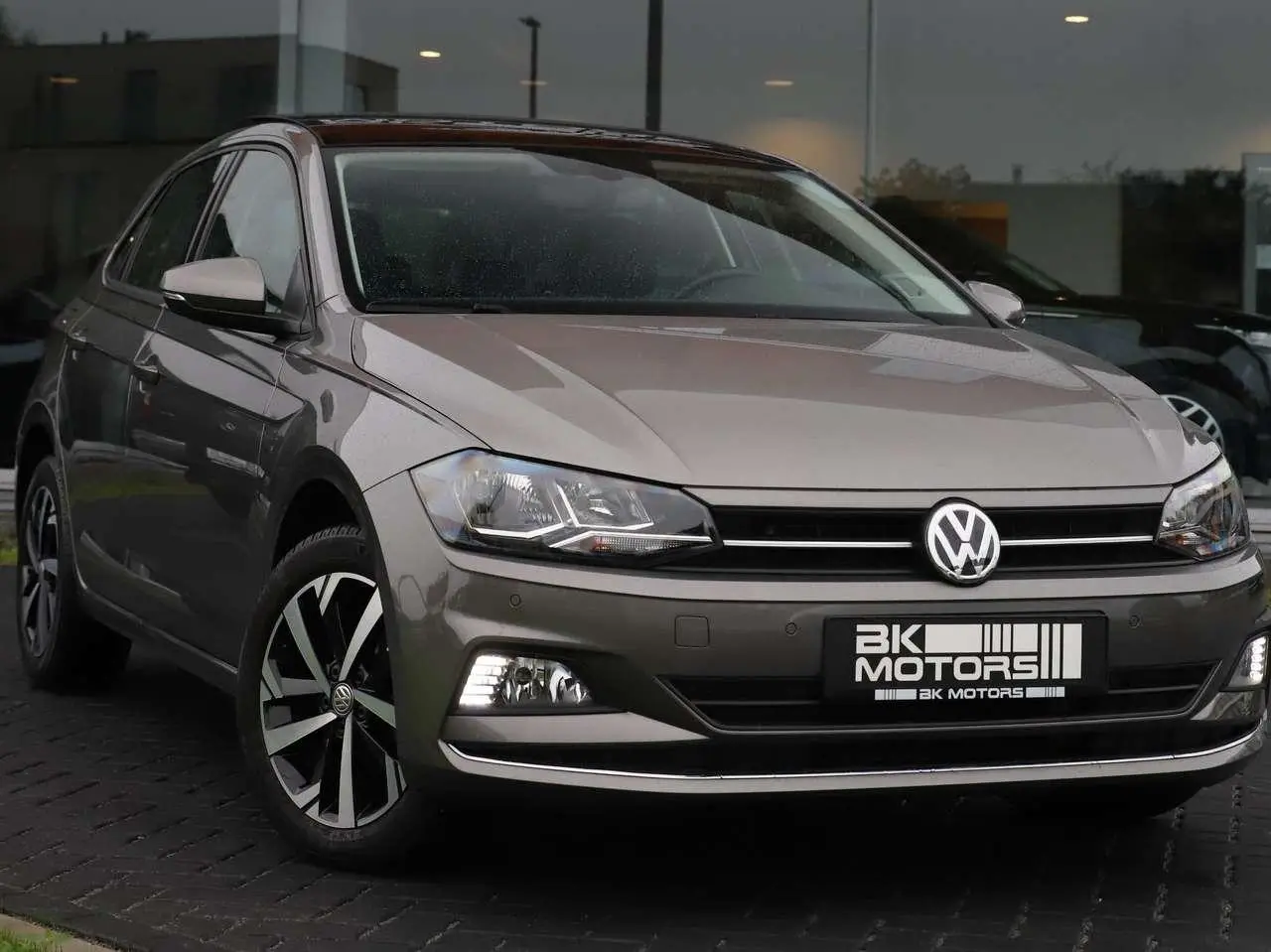 Photo 1 : Volkswagen Polo 2018 Petrol