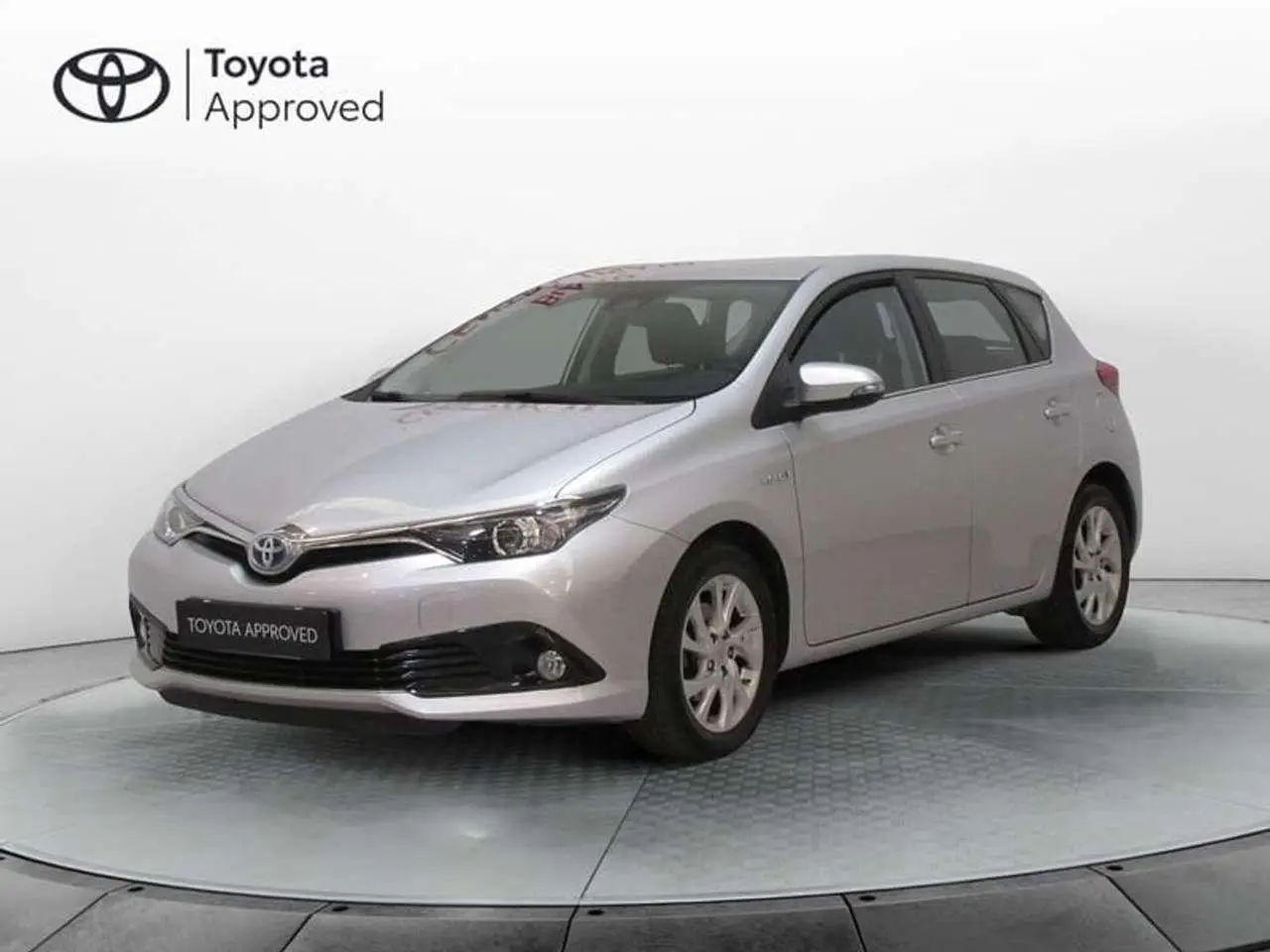 Photo 1 : Toyota Auris 2018 Hybrid