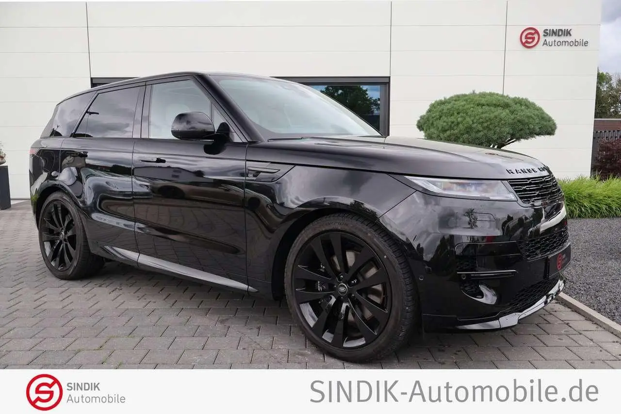 Photo 1 : Land Rover Range Rover Sport 2024 Hybride