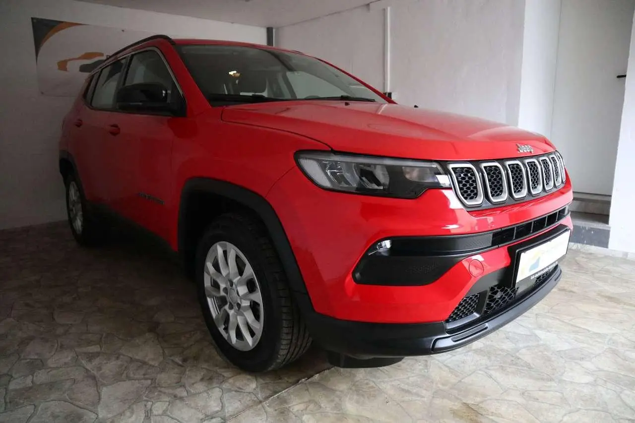 Photo 1 : Jeep Compass 2022 Essence