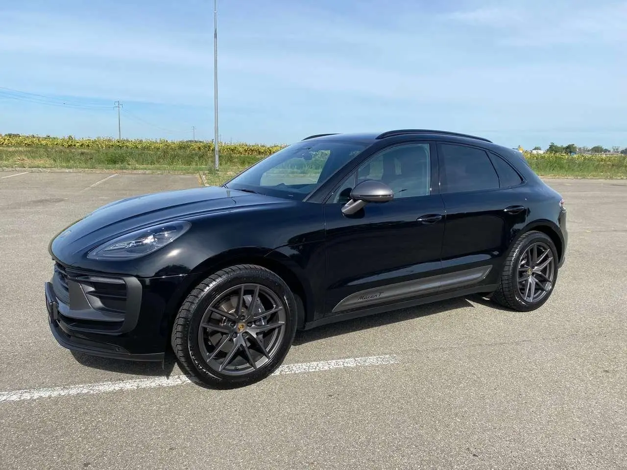 Photo 1 : Porsche Macan 2022 Petrol