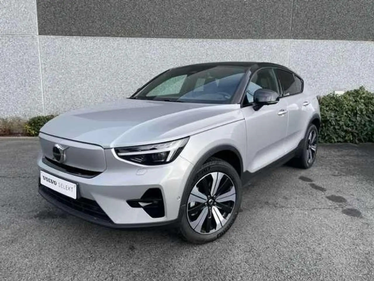 Photo 1 : Volvo C40 2021 Électrique