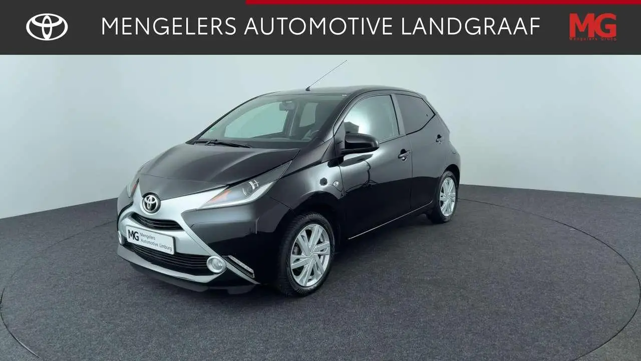 Photo 1 : Toyota Aygo 2016 Petrol