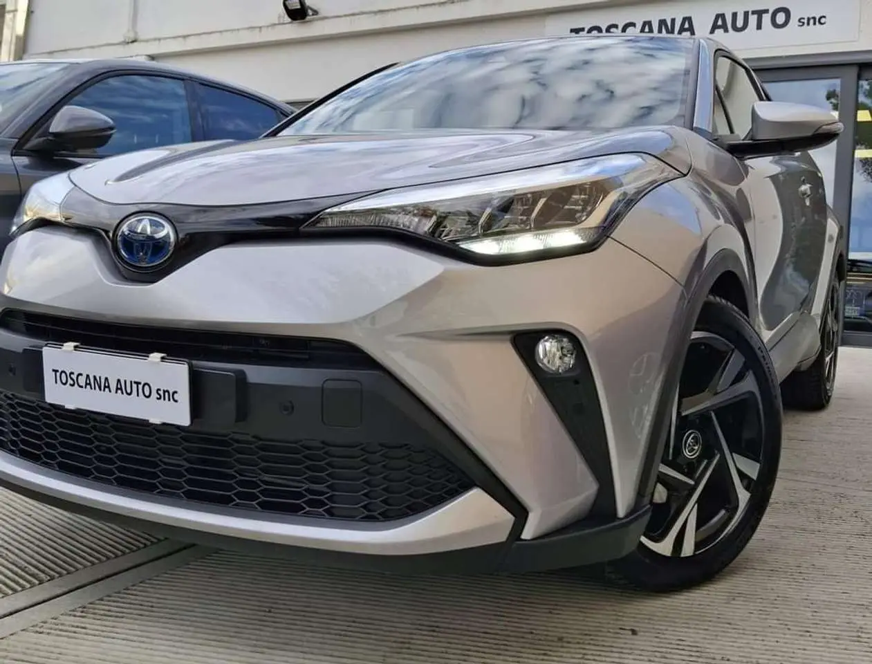 Photo 1 : Toyota C-hr 2023 Hybride