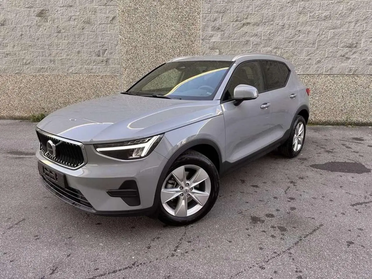 Photo 1 : Volvo Xc40 2024 Hybrid