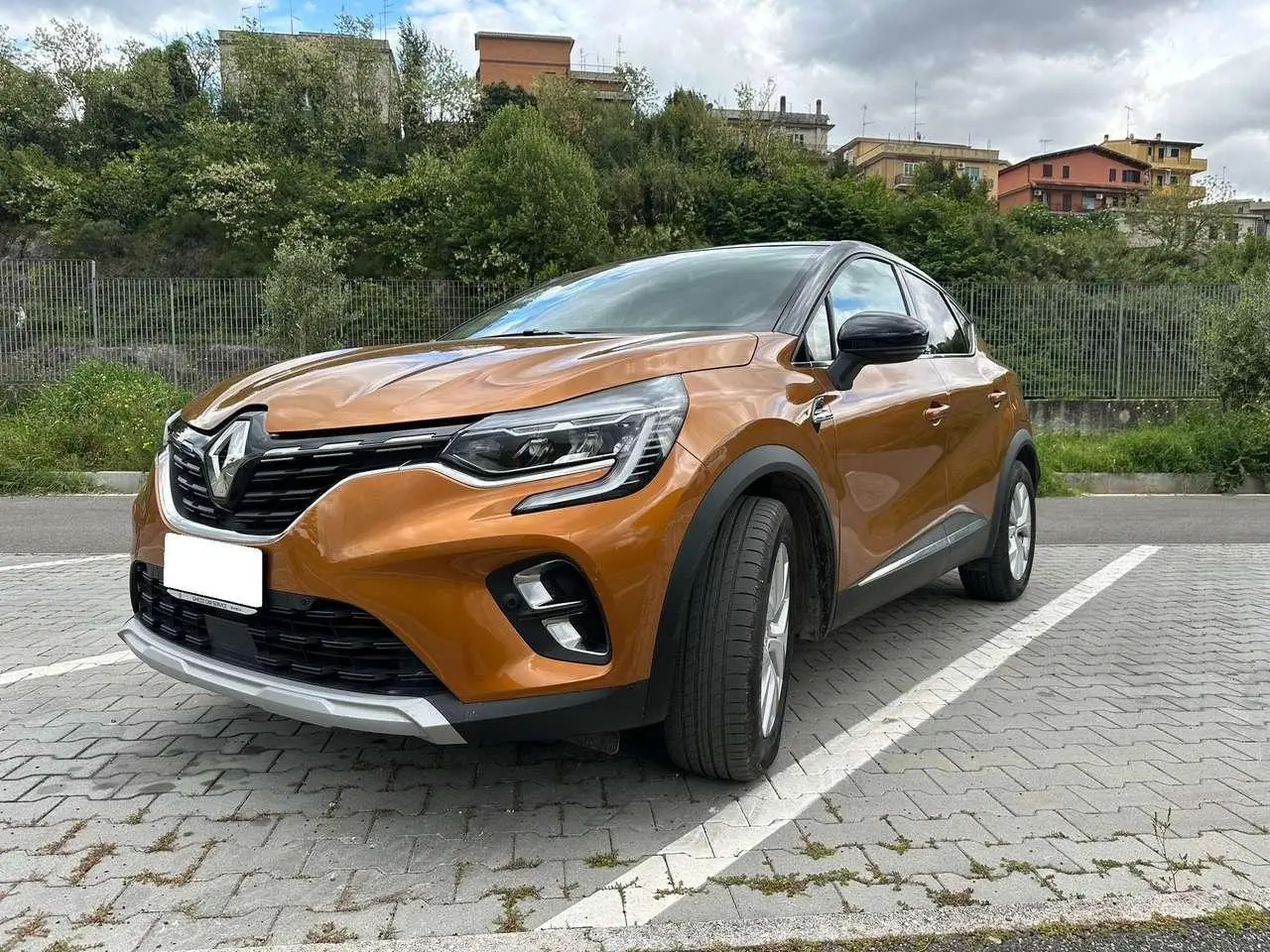 Photo 1 : Renault Captur 2021 Hybride