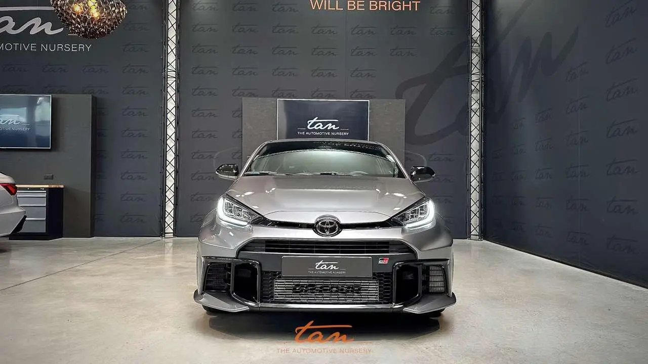 Photo 1 : Toyota Yaris 2024 Essence