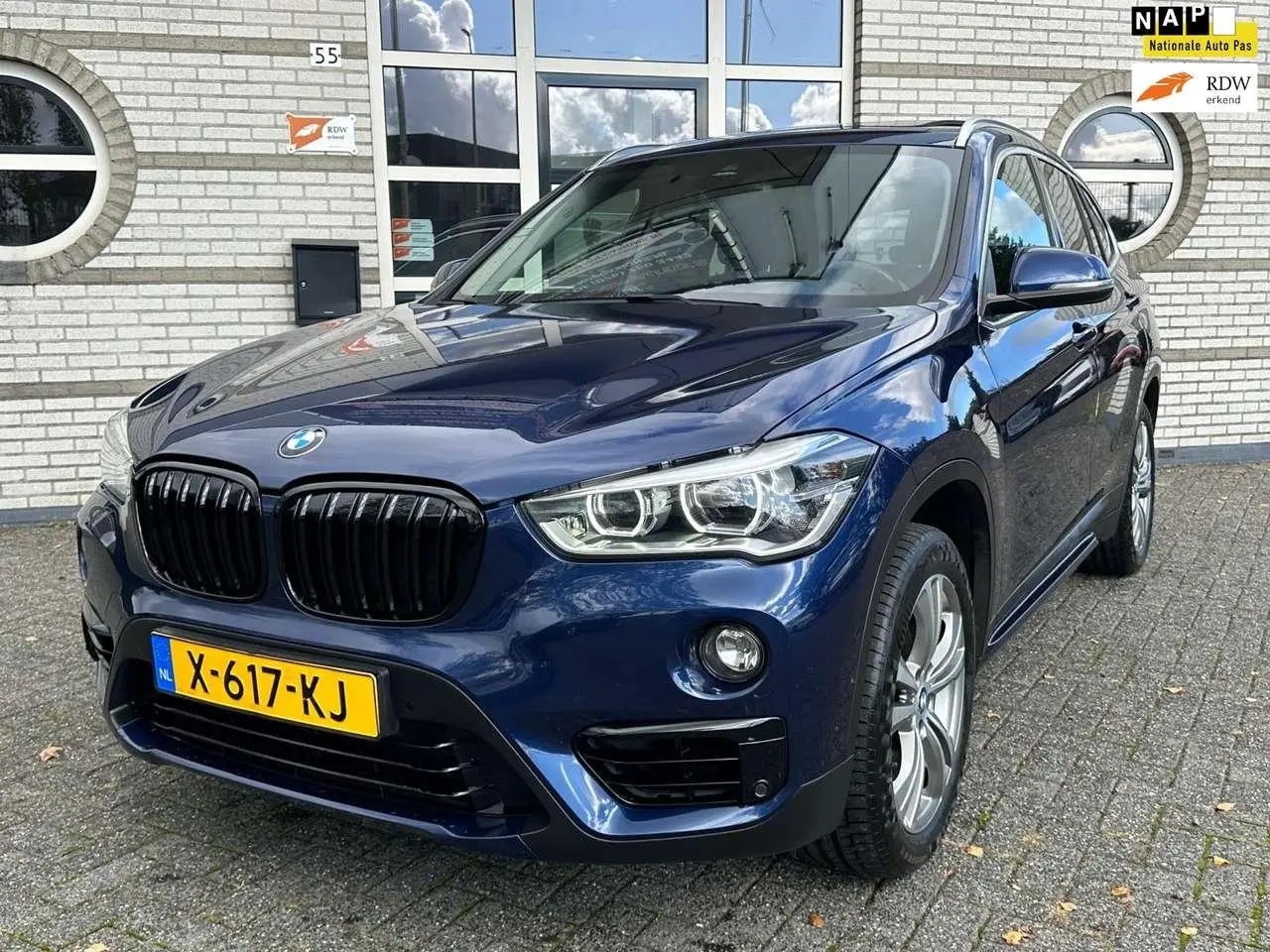 Photo 1 : Bmw X1 2019 Petrol