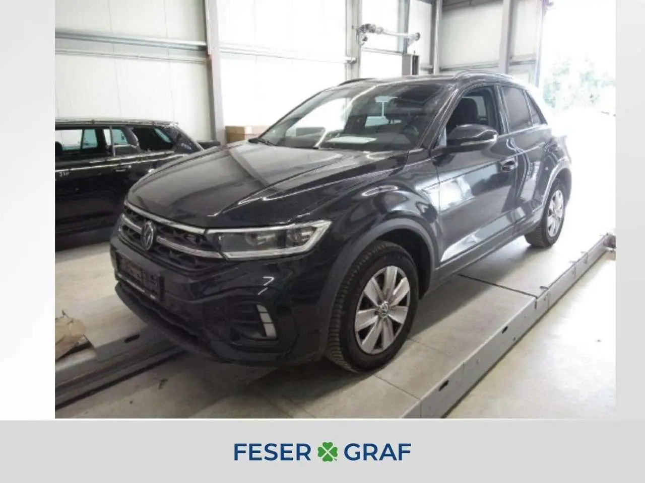 Photo 1 : Volkswagen T-roc 2024 Essence