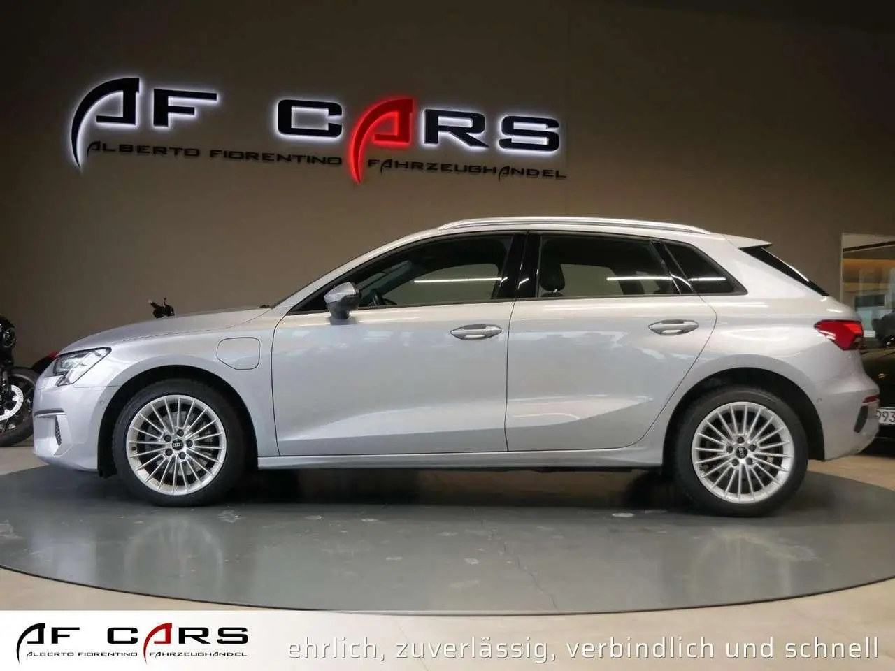 Photo 1 : Audi A3 2021 Hybride