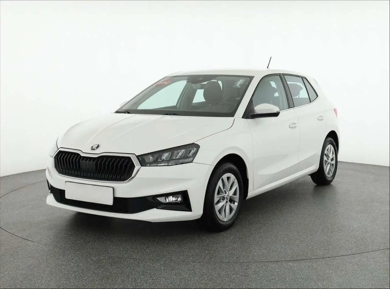 Photo 1 : Skoda Fabia 2023 Essence