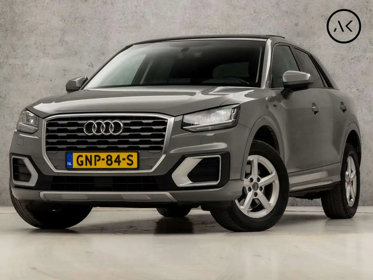 Photo 1 : Audi Q2 2017 Petrol