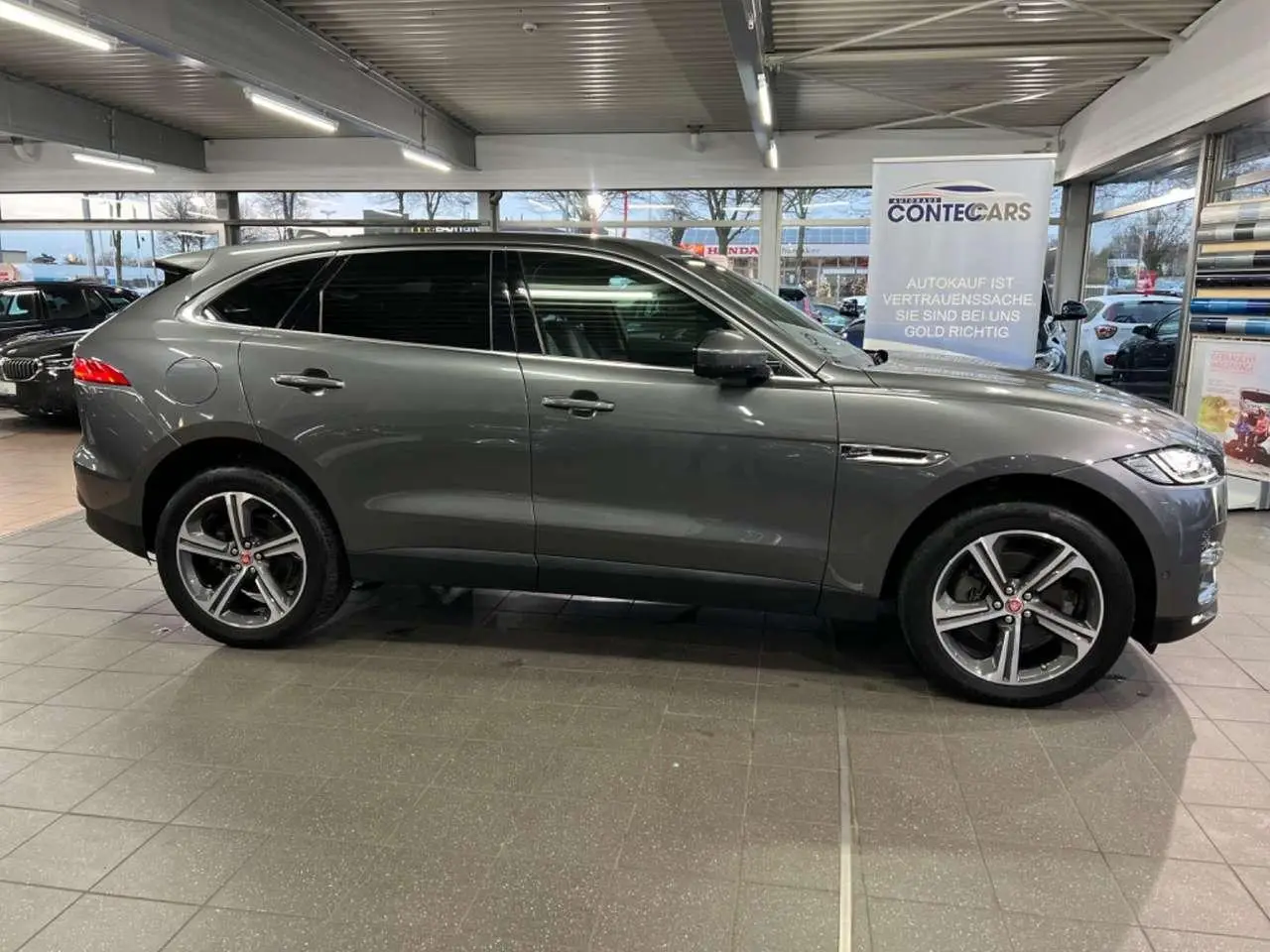 Photo 1 : Jaguar F-pace 2018 Diesel