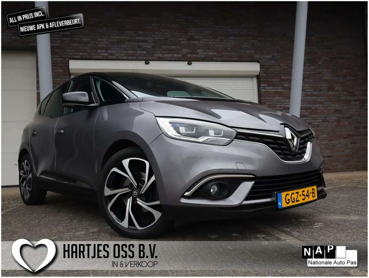 Photo 1 : Renault Scenic 2016 Essence