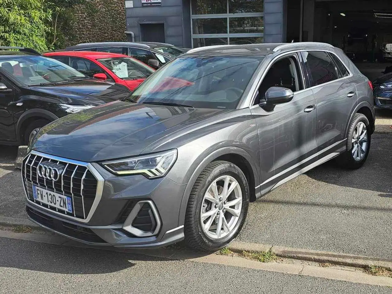 Photo 1 : Audi Q3 2020 Petrol