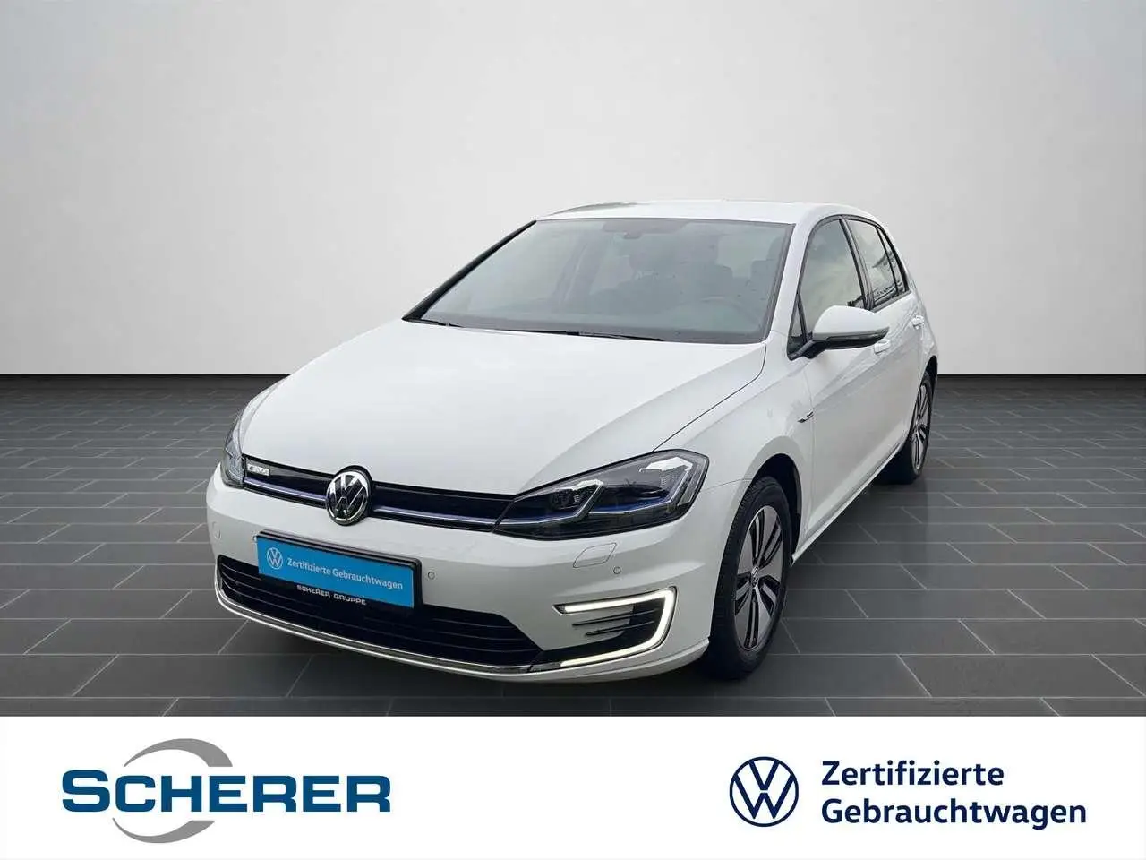 Photo 1 : Volkswagen Golf 2020 Électrique