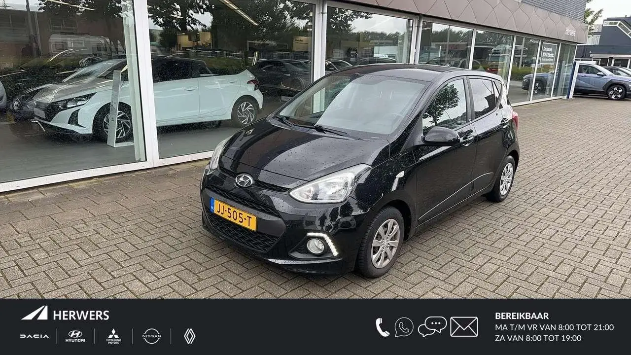 Photo 1 : Hyundai I10 2016 Petrol