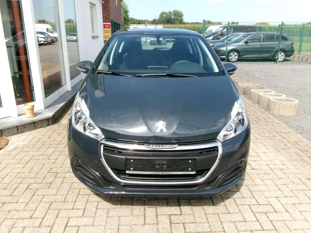 Photo 1 : Peugeot 208 2019 Petrol