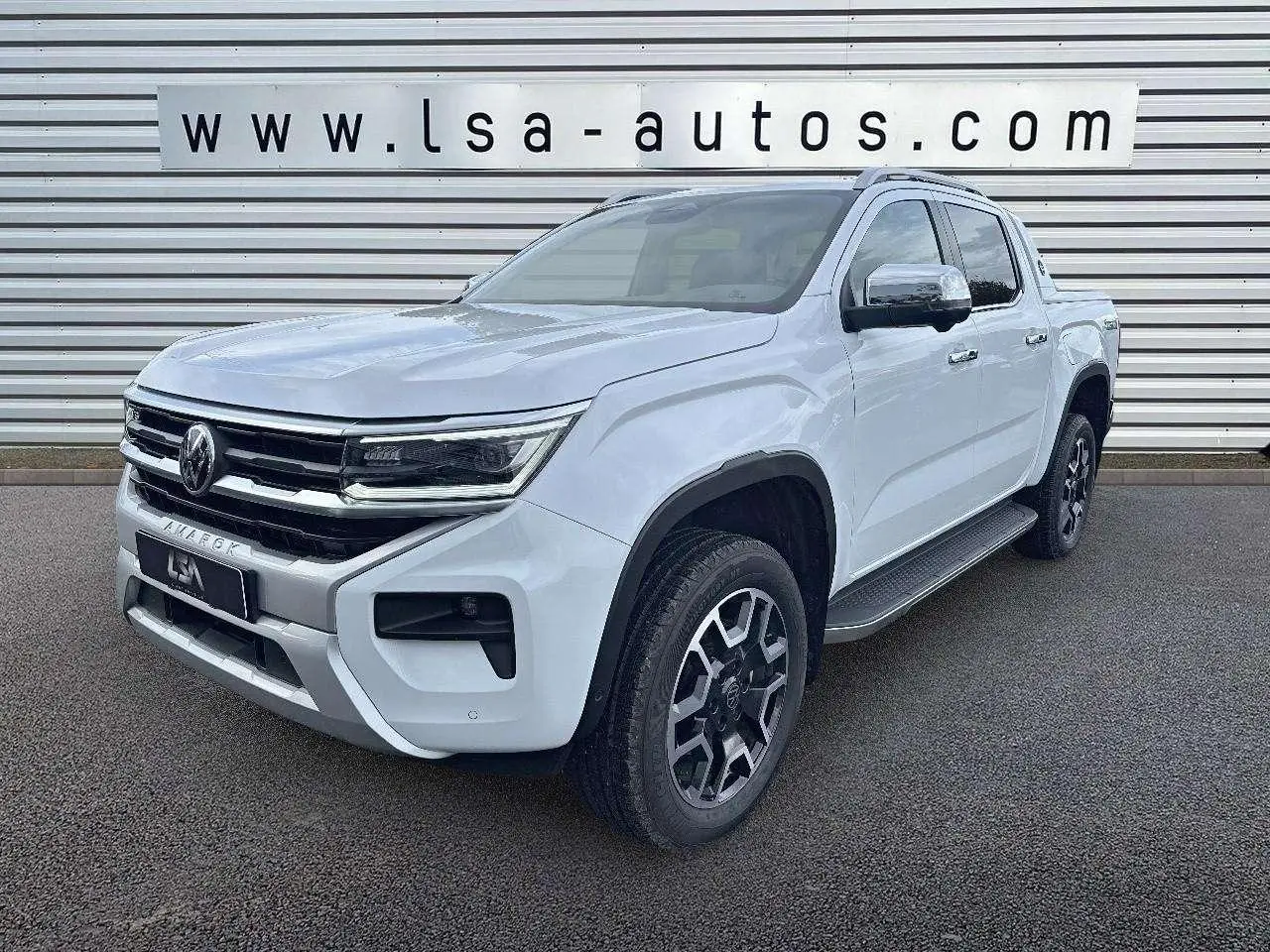 Photo 1 : Volkswagen Amarok 2024 Diesel