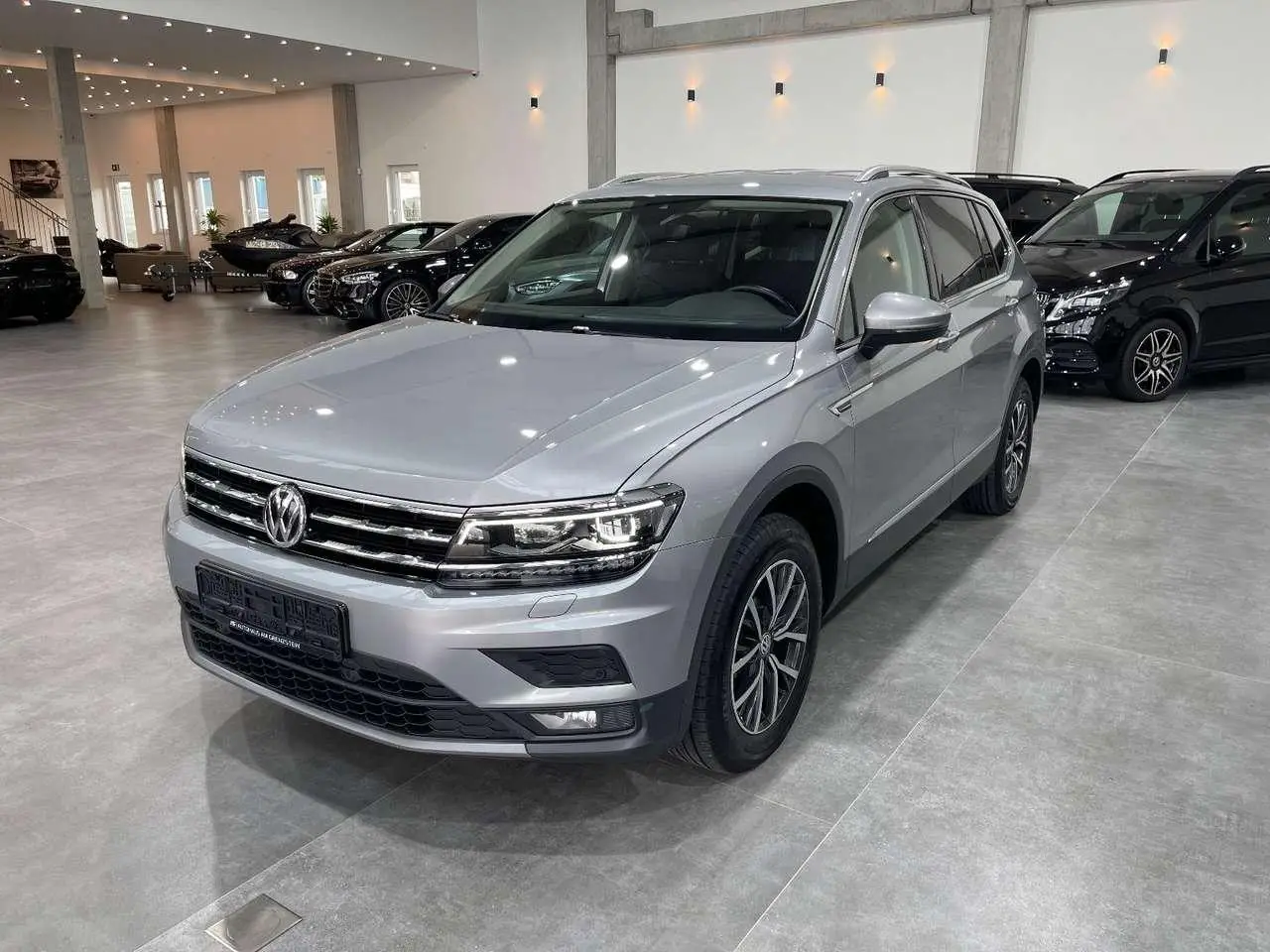 Photo 1 : Volkswagen Tiguan 2020 Diesel