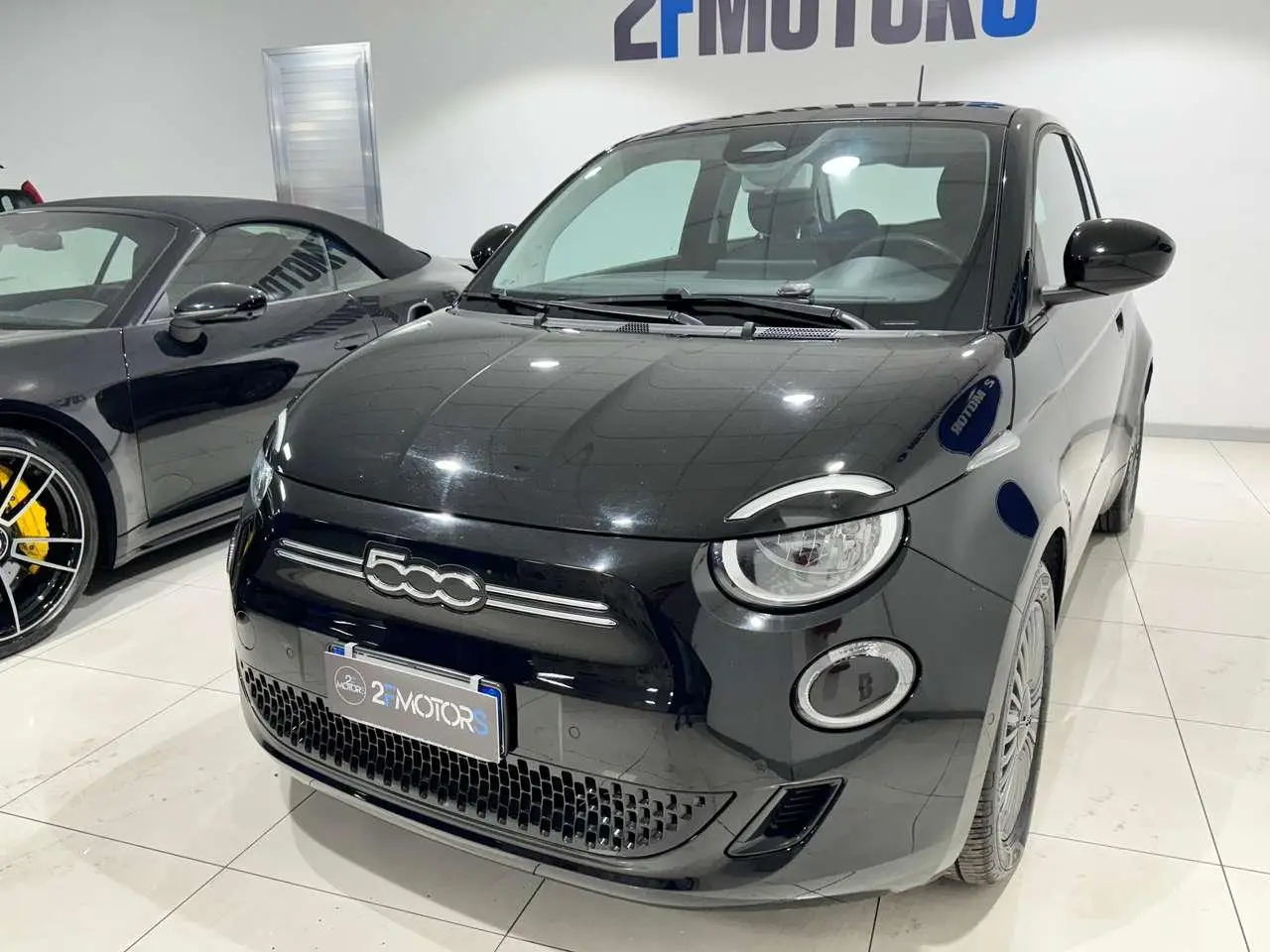 Photo 1 : Fiat 500 2021 Électrique