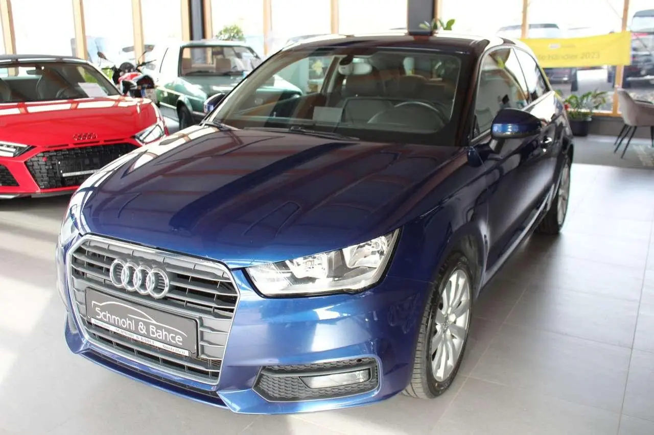 Photo 1 : Audi A1 2016 Petrol