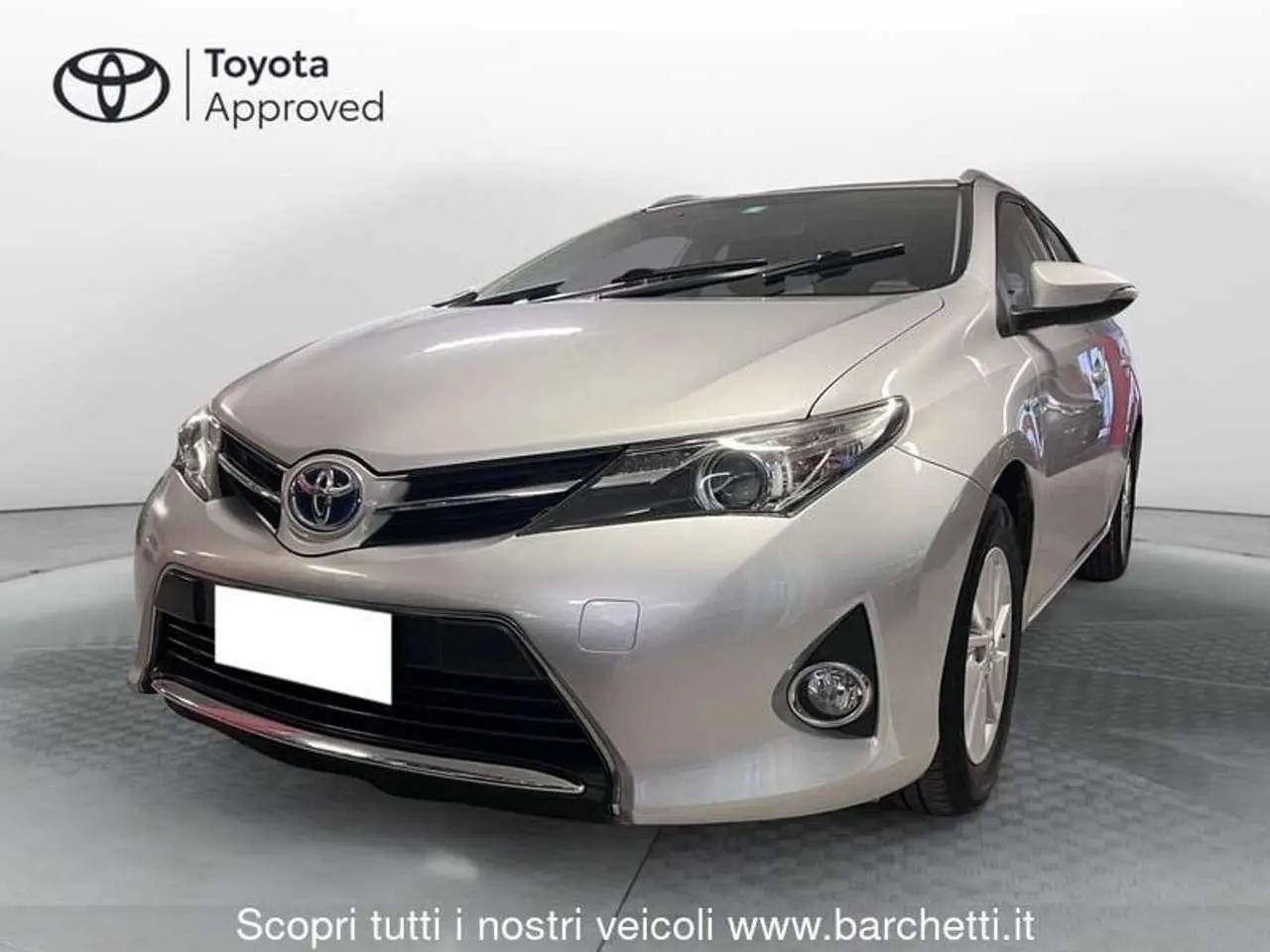 Photo 1 : Toyota Auris 2015 Hybrid