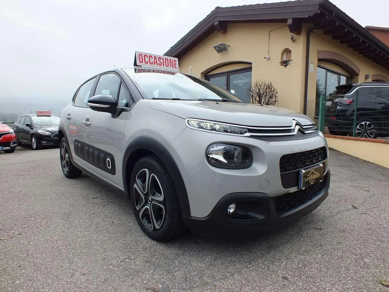 Photo 1 : Citroen C3 2018 Diesel